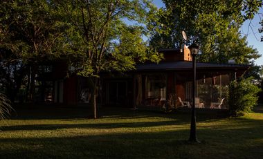 Chacra de 7 hectáreas con importantes mejoras