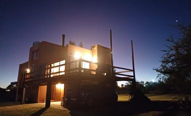 Venta Casa Los Espinillo vista al lago