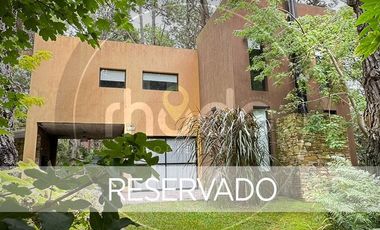 Casa de 5 ambientes en Costa del Este