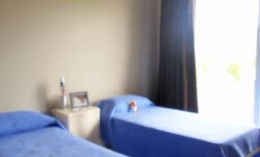 Alquiler Anual / Venta    3 Dormitorios con jardín al rio en Nordelta