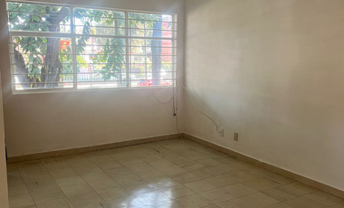 Renta Excelente departamento Duplex, tranquilo y arbolado en Villacoapa,