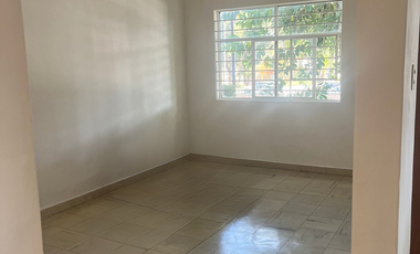 Renta Excelente departamento Duplex, tranquilo y arbolado en Villacoapa,