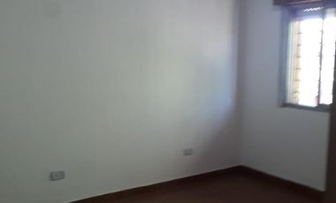 Urquiza 1769, Quilmes ¡Casa de cinco ambientes a la Venta!