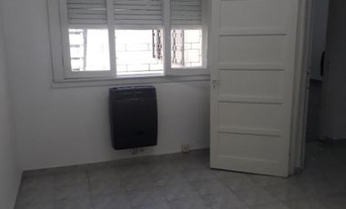 Urquiza 1769, Quilmes ¡Casa de cinco ambientes a la Venta!