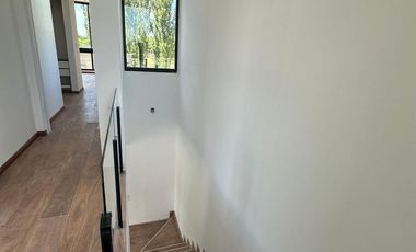 Casa en  La Magdalena - Canning