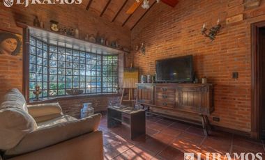 Casa en Nautico Escobar OPORTUNIDAD MB