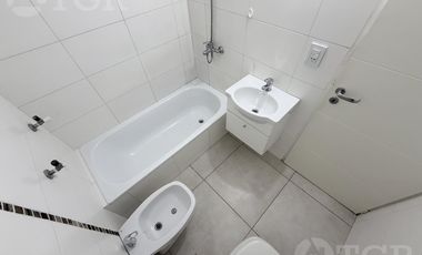 Departamento en venta en Banfield con cochera y amenities