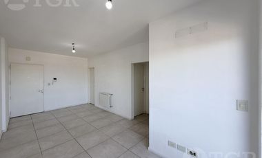 Departamento en venta en Banfield con cochera y amenities