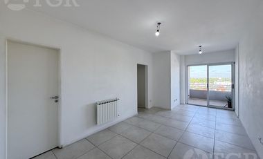 Departamento en venta en Banfield con cochera y amenities