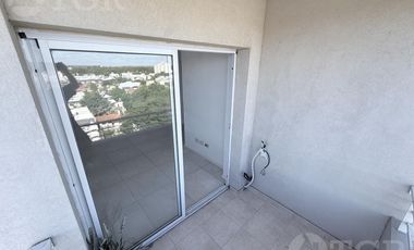 Departamento en venta en Banfield con cochera y amenities