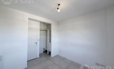 Departamento en venta en Banfield con cochera y amenities