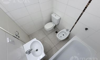 Departamento en venta en Banfield con cochera y amenities