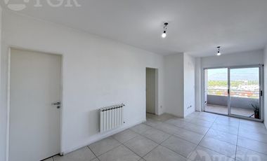 Departamento en venta en Banfield con cochera y amenities