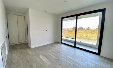 Venta Casa 5 Amb Al Rio con Amarra Propia Barrio El Canal Villanueva Tigre