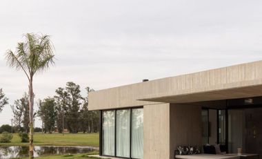 Casa en Oliveros