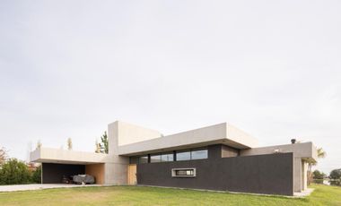 Casa en Oliveros