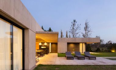 Casa en Oliveros