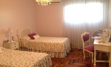 Exclusiva  y unica Residencia en venta 5 Dormitorios!!!!