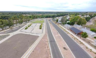 Dos Duplexs (en construcción) en Venta frente a barrio Bocahue y Parque Este