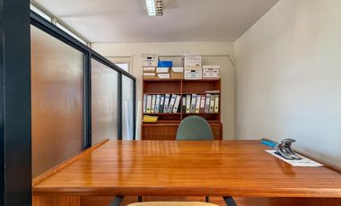 Venta oficinas galería La Favorita zona Centro, Rosario