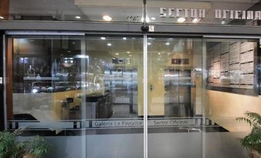 Venta oficinas galería La Favorita zona Centro, Rosario