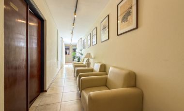 Venta oficinas galería La Favorita zona Centro, Rosario