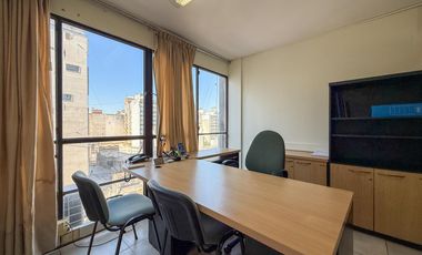 Venta oficinas galería La Favorita zona Centro, Rosario