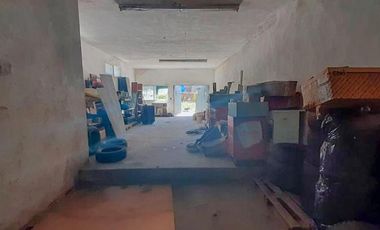 INMUEBLE INDUSTR./COMERC. S/RUTA 8 Y A 2 CALLES