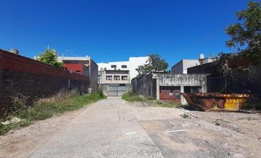 INMUEBLE INDUSTR./COMERC. S/RUTA 8 Y A 2 CALLES