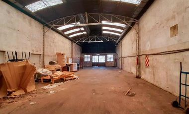 INMUEBLE INDUSTR./COMERC. S/RUTA 8 Y A 2 CALLES