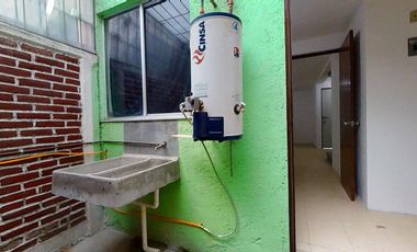 Venta   Casa en  Armando Neyra Chavez