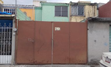 Venta   Casa en  Armando Neyra Chavez