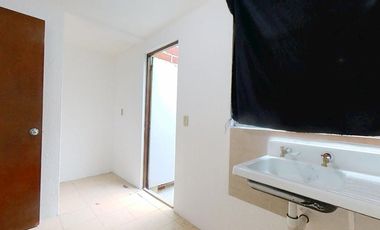 Venta   Casa en  Armando Neyra Chavez