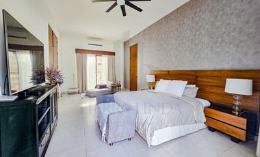 Casa en venta, zona norte de Mérida. Privada Hacienda Cholul