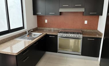 RENTA DE CASA EN FRACC. EL FORTIN SAN MATEO ATENCO