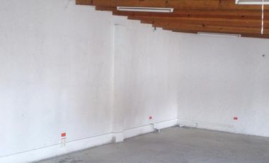 Renta de Oficina Comercial, céntrica, el carmen, 200 m2 techados, estacionamiento