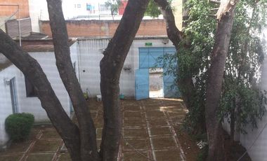 Renta de Oficina Comercial, céntrica, el carmen, 200 m2 techados, estacionamiento