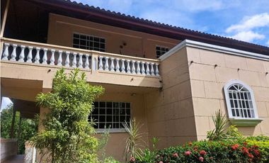 VENTA CASA ALBROOK (KF)