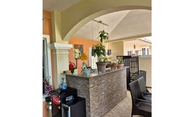 Venta de Casa en Villa Valencia ,Costa Sur, Cod-J270