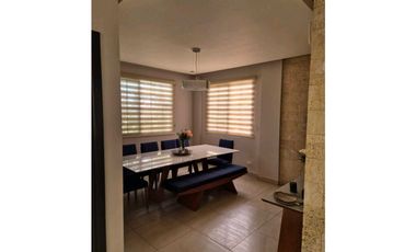 Venta de Casa en Villa Valencia ,Costa Sur, Cod-J270