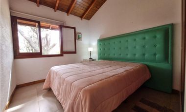 HERMOSO CHALET EN ZONA IGLESIA DE PINAMAR