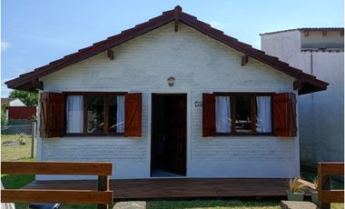 CHALET EN ALQUILER ANUAL
