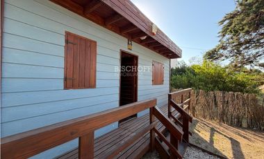 EN VENTA DOS CABAÑAS DE 2 AMBIENTES CADA UNA, MAR AZUL