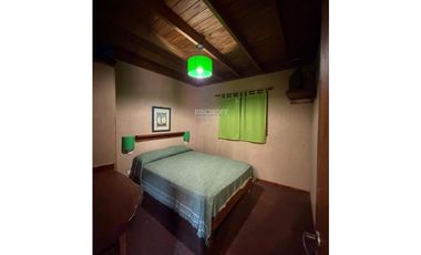 EN VENTA DOS CABAÑAS DE 2 AMBIENTES CADA UNA, MAR AZUL