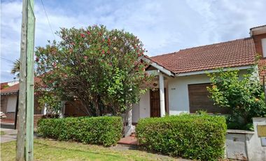 ZONA COLINAS; CHALET 3 AMB- EXCELENTE UBICACION