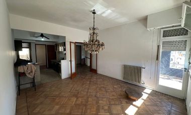 Casa PH en alquiler en Avellaneda Este