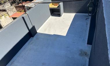 Casa PH en alquiler en Avellaneda Este