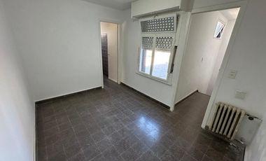 Casa PH en alquiler en Avellaneda Este