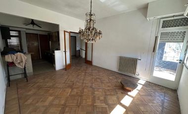 Casa PH en alquiler en Avellaneda Este