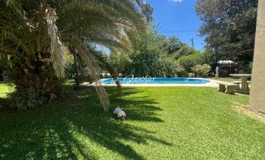 Casa quinta en venta de 942m2 ubicado en Campana